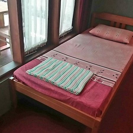 Homestay Triniti Lembang Luaran gambar