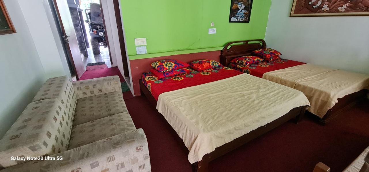 Homestay Triniti Lembang Luaran gambar
