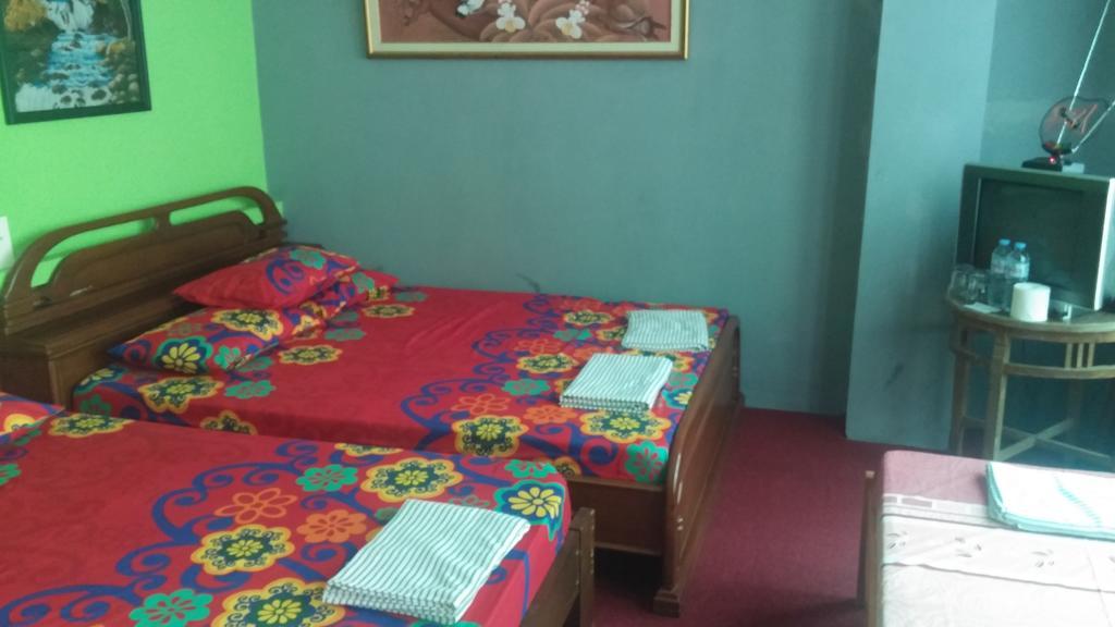 Homestay Triniti Lembang Luaran gambar