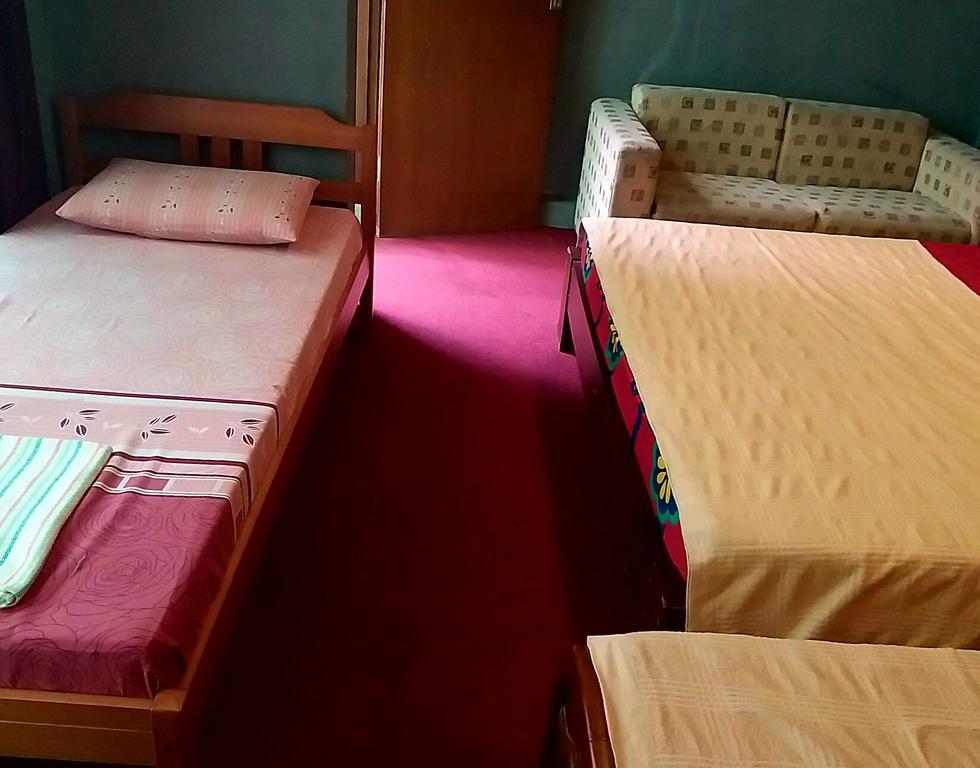 Homestay Triniti Lembang Luaran gambar