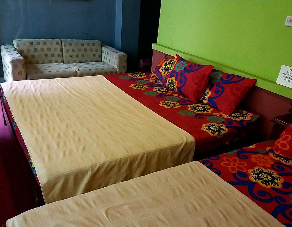 Homestay Triniti Lembang Luaran gambar