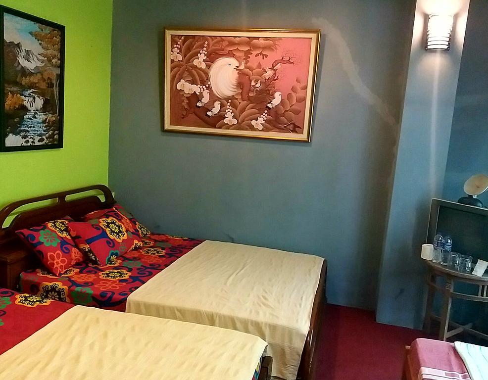 Homestay Triniti Lembang Luaran gambar